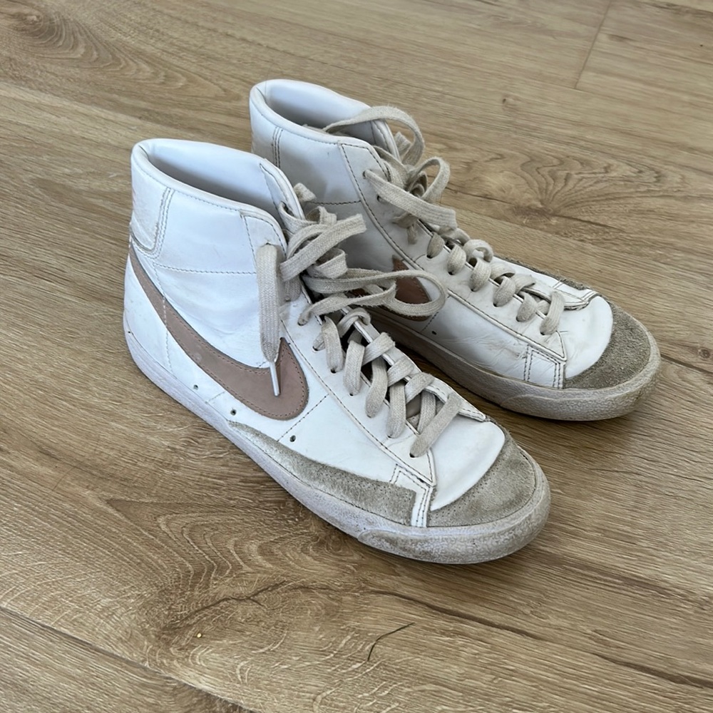 Nike pink blazers